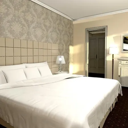 Hotel Luxury Boutique Opera Palace 5*